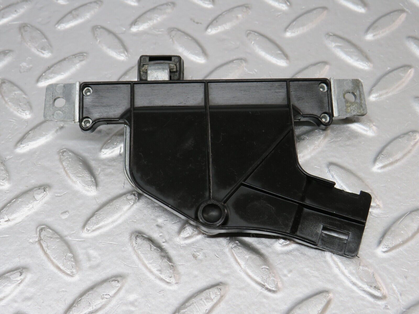 34334 Mercedes-Benz C126 380SEC Coupe Rear Heater Regulator 1268300385