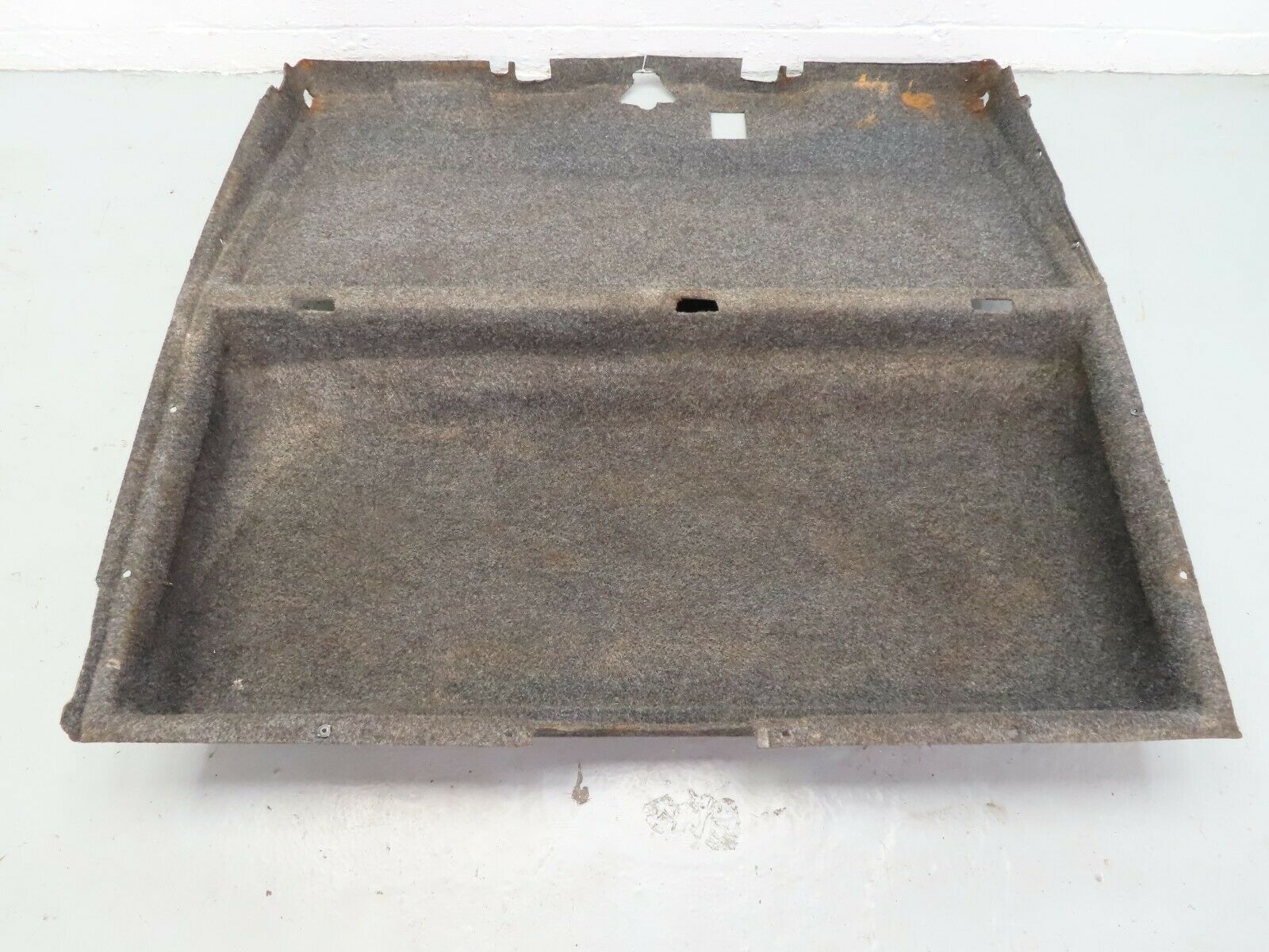 6671 Mercedes-Benz S124 E220 Wagon Floor Carpet