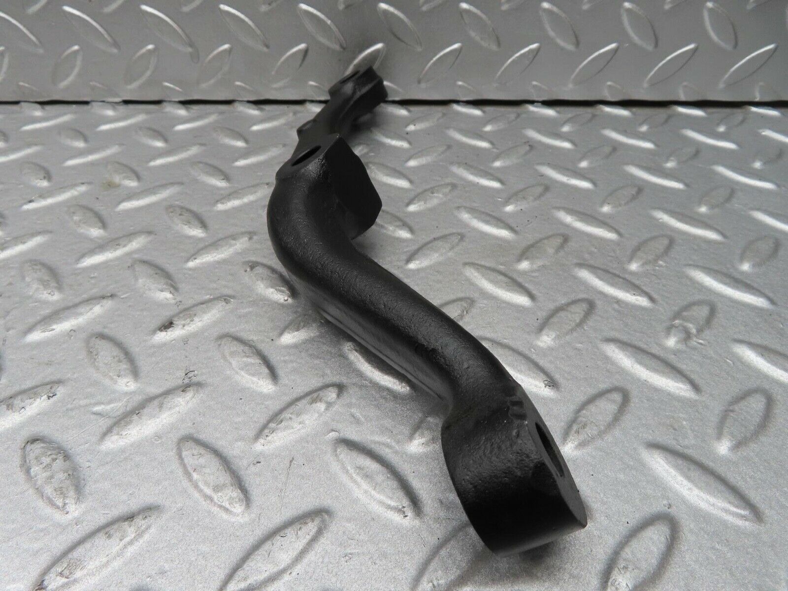 14465 Mercedes-Benz W116 350SE Front Axle Steering Arm Left