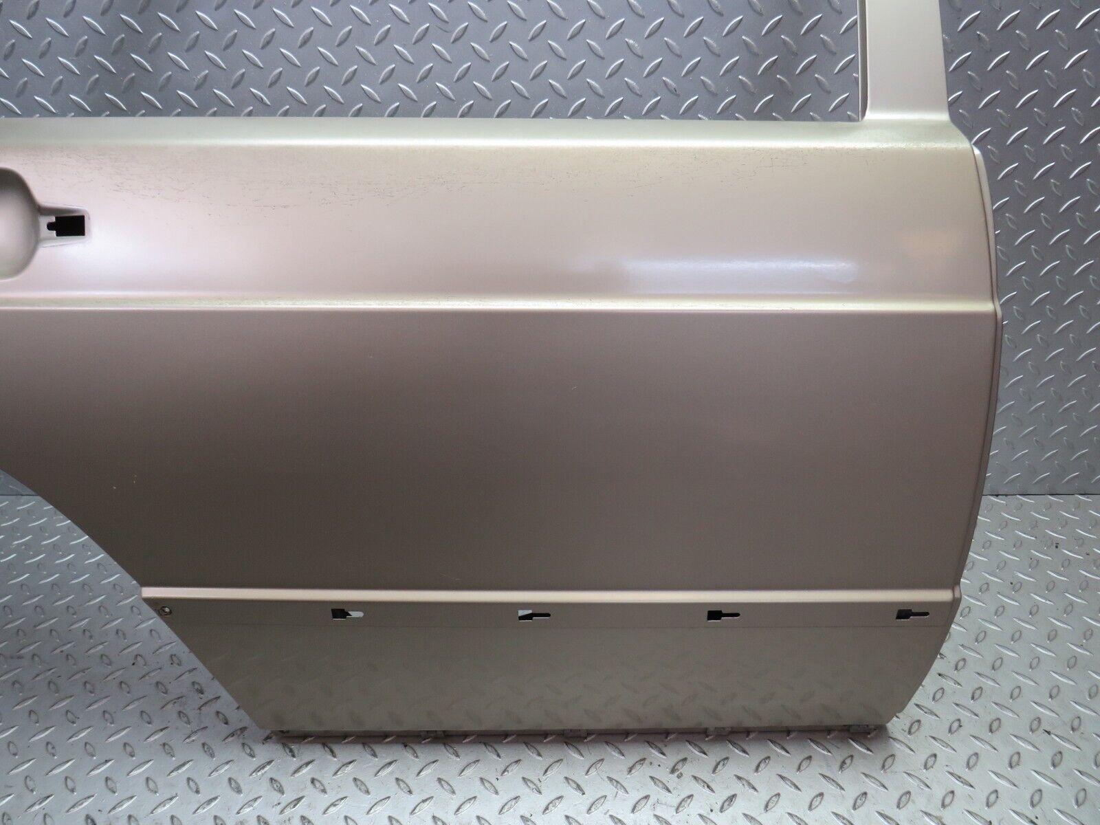 33842 Mercedes-Benz W201 190E 2.0L Rear Right Door