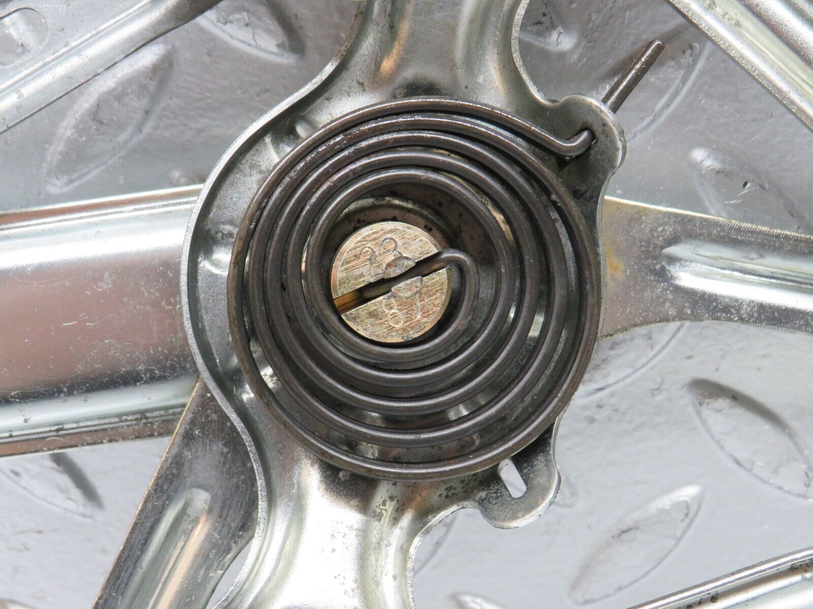 32308 Mercedes-Benz S124 300TE Wagon Front Left Power Window Regulator