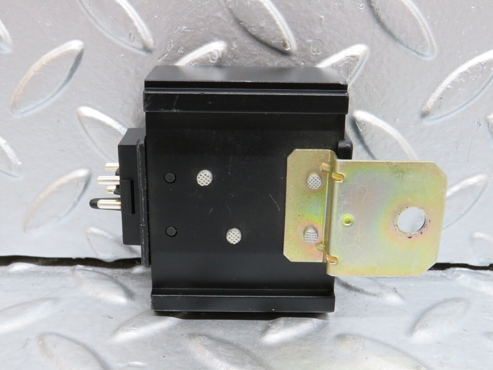 29449 Mercedes-Benz W124 230E ECU Relay 0055459832