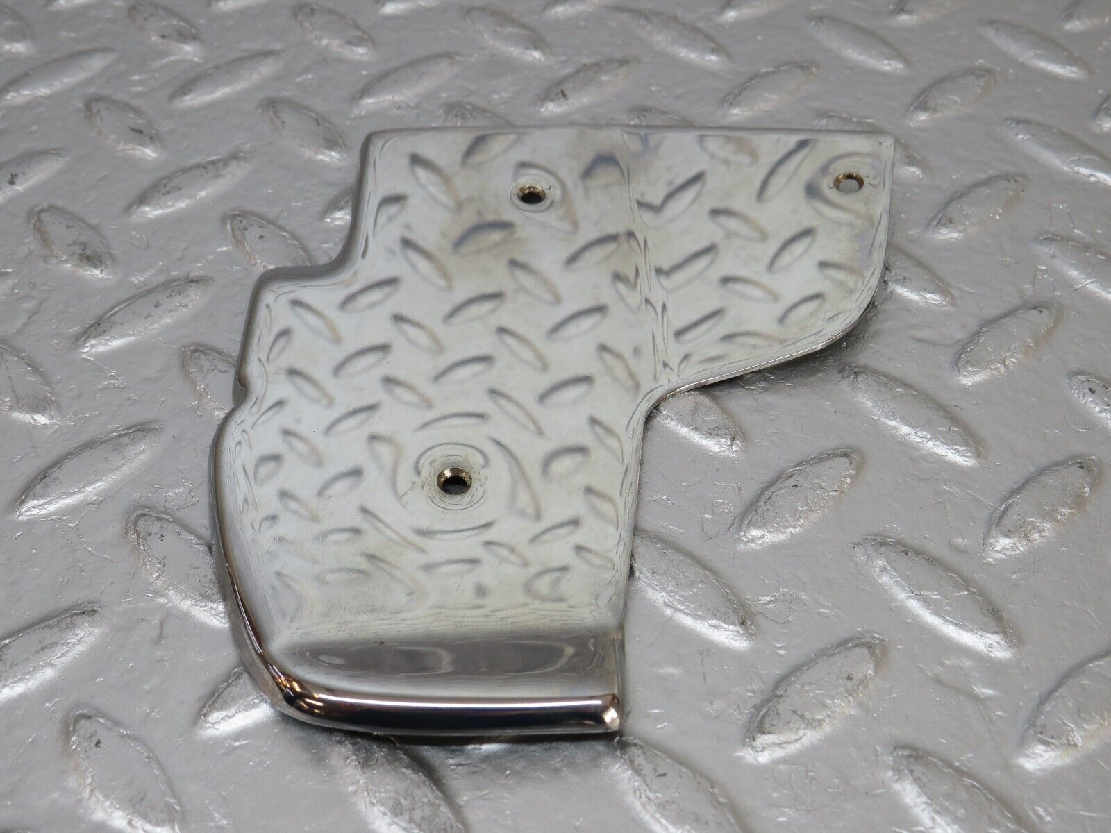 34314 Mercedes-Benz C126 380SEC Coupe Door Chrome Cover Left Side