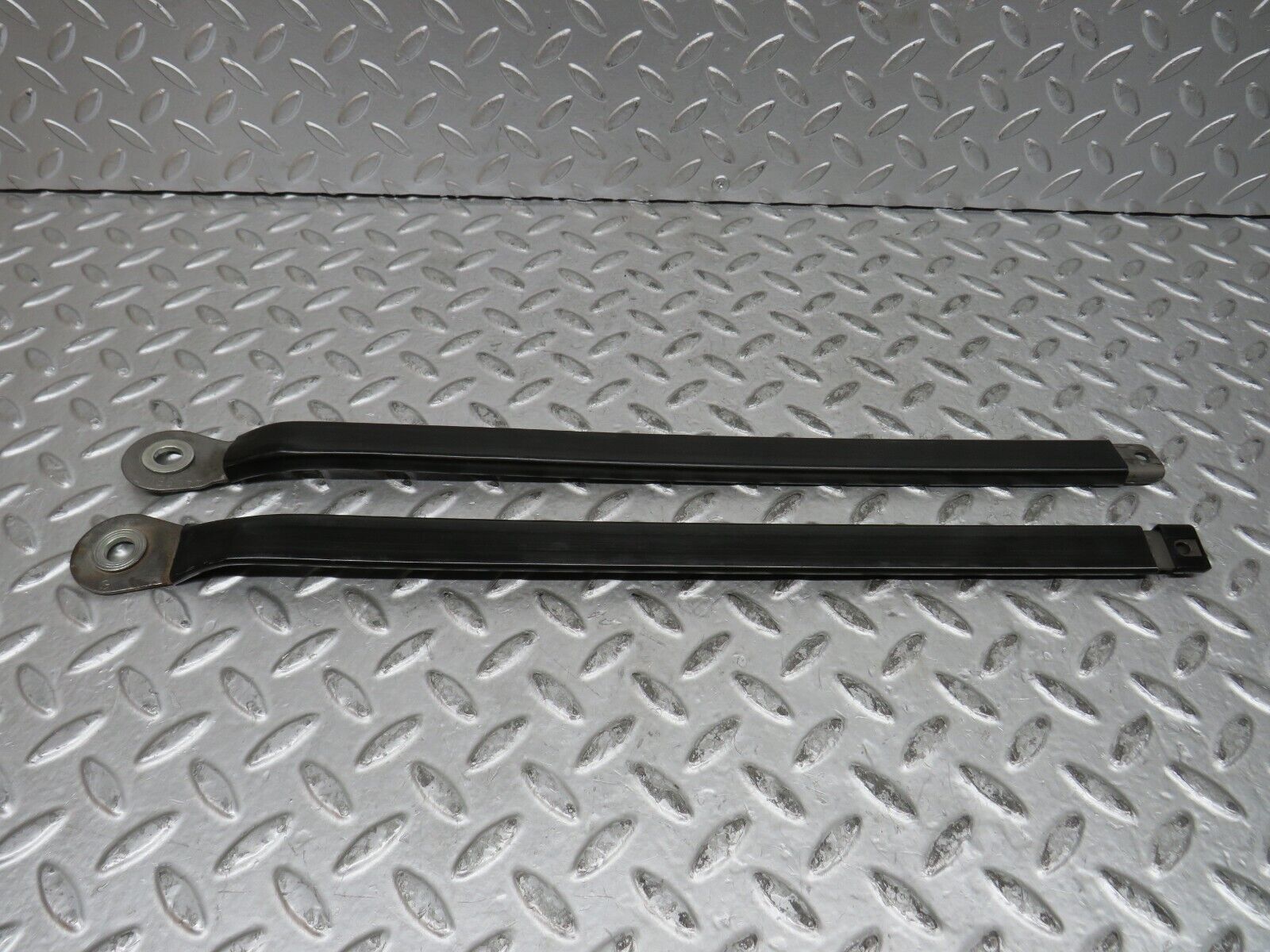 29087 Mercedes-Benz C124 320CE Coupe Seat Belt Runner Pair