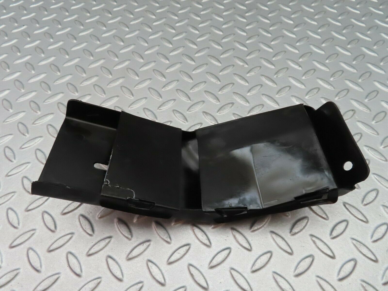 5527 Mercedes-Benz W124 230E Front Right Wiring Cover 1248211736