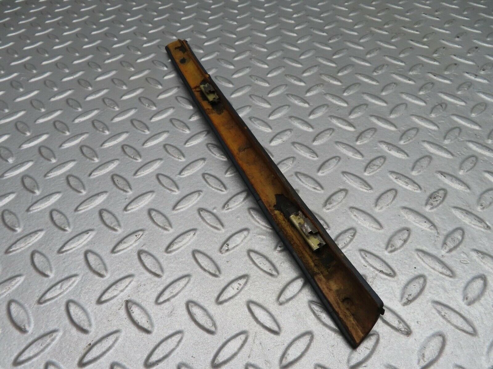 14184 Mercedes-Benz C107 280 SLC Interior Quarter Window Trim Rear Right