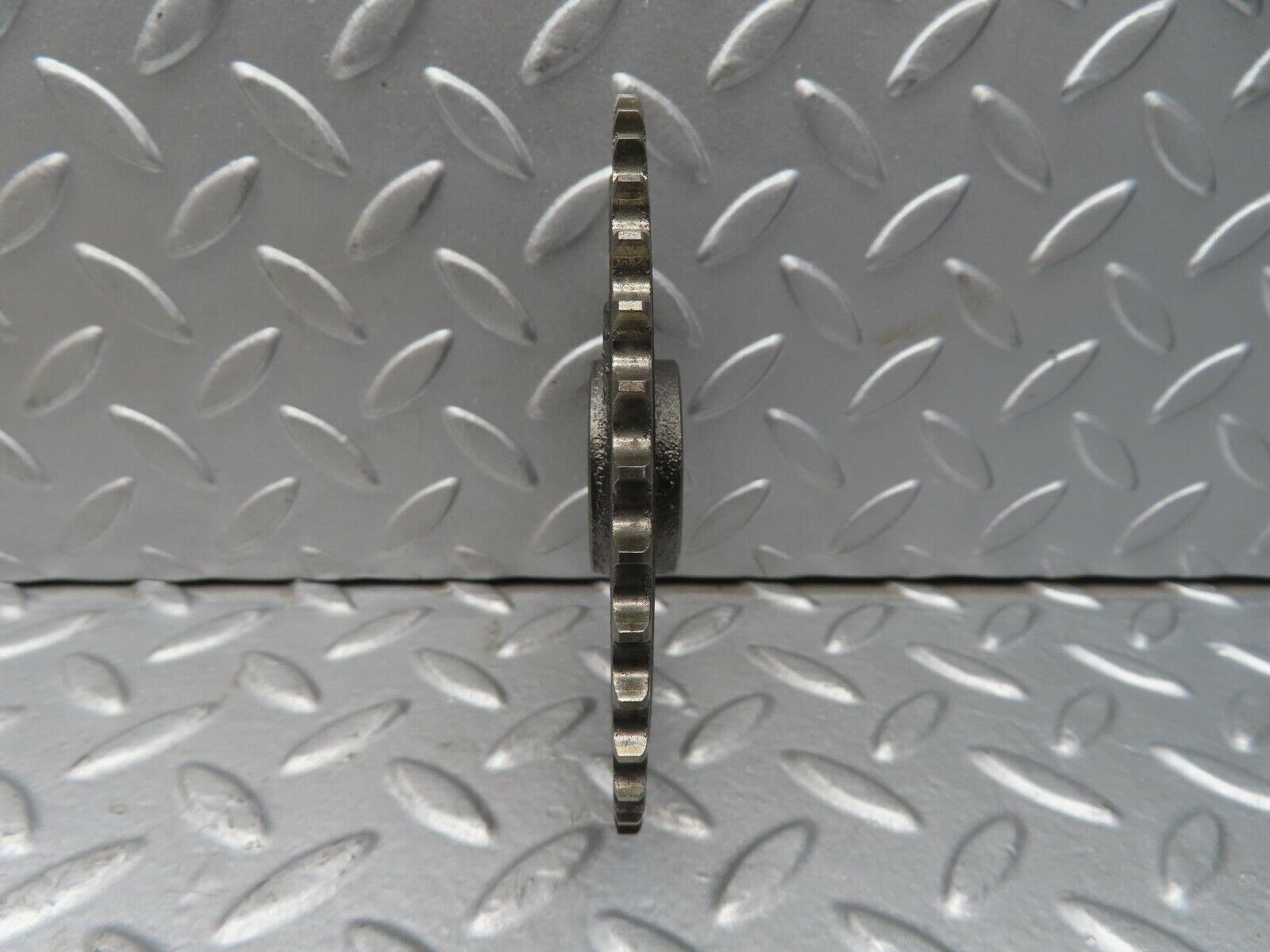 13367 Mercedes-Benz W111 230S Camshaft Timing Gear