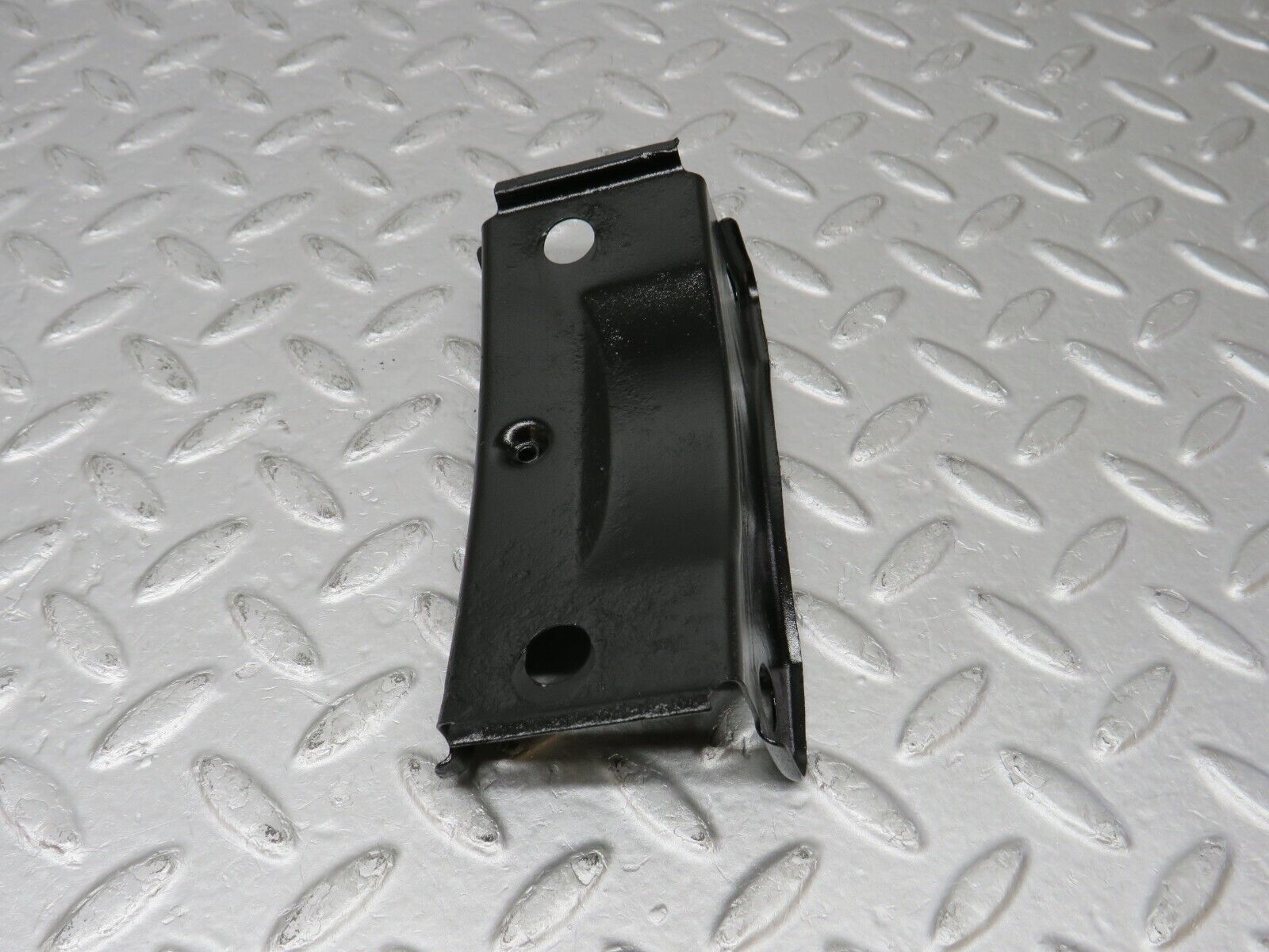 38929 Mercedes-Benz W201 190E 2.6L Cardan Shaft Prop Shaft Support