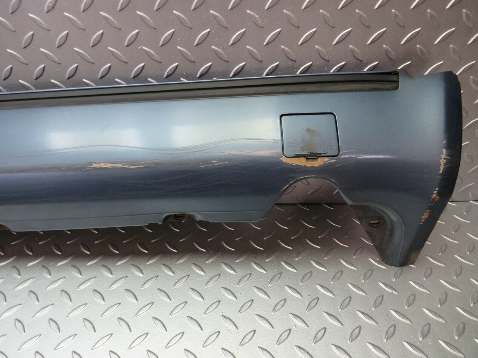 24375 Mercedes-Benz S124 220TE Wagon Side Skirt Left Side 1246902340