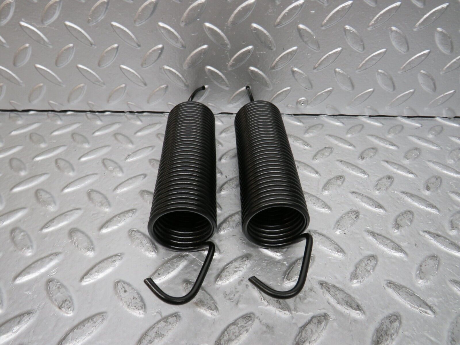 29402 Mercedes-Benz W124 230E Trunk Lid Hinge Spring Pair