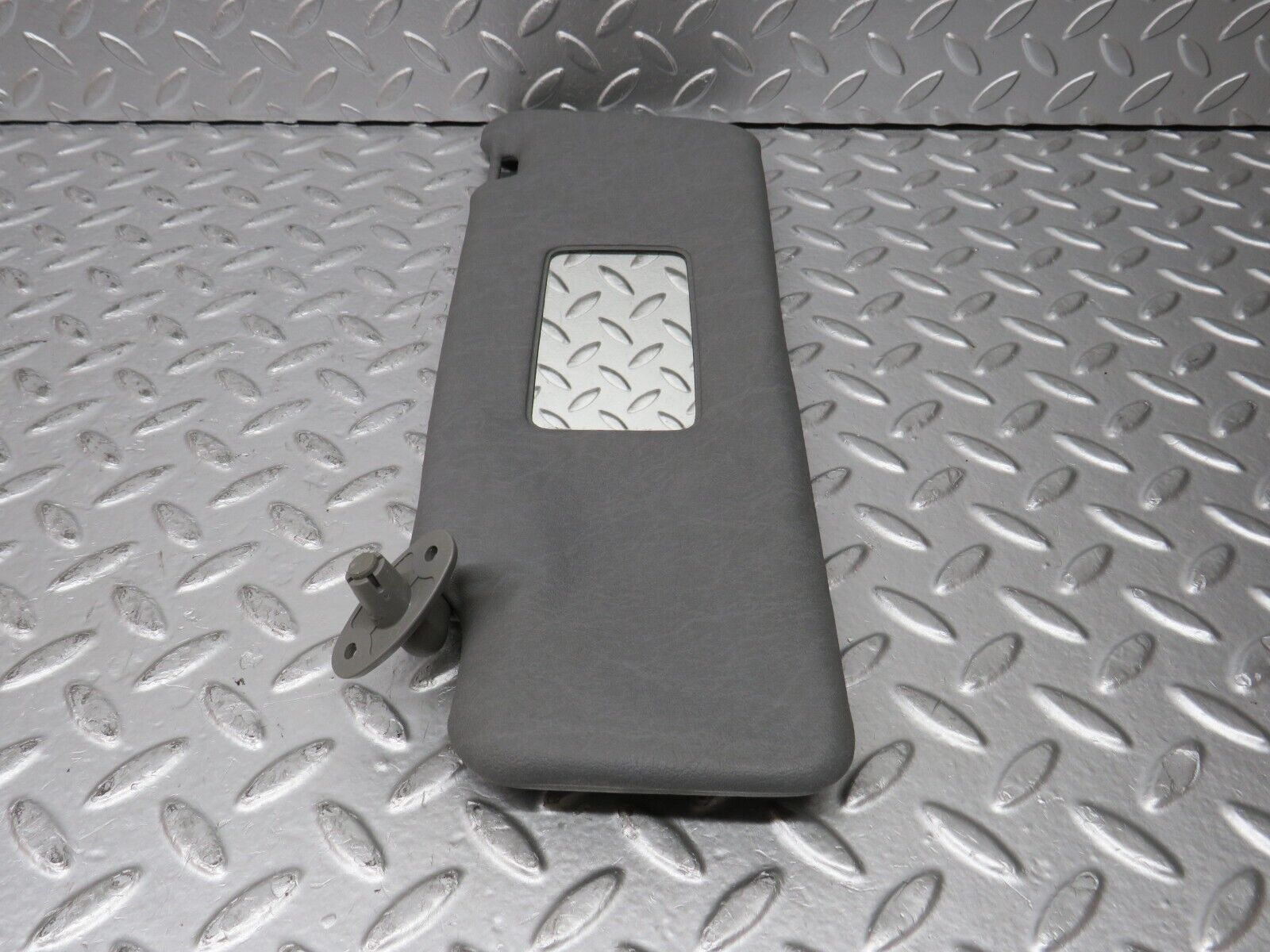 31276 Mercedes-Benz S124 220TE Wagon Sun Visor Left Side