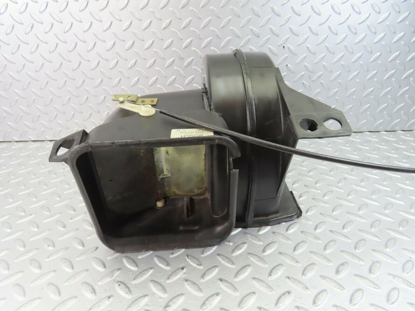 9765 Mercedes-Benz C123 280CE Coupe Heater Blower Housing 0130062800