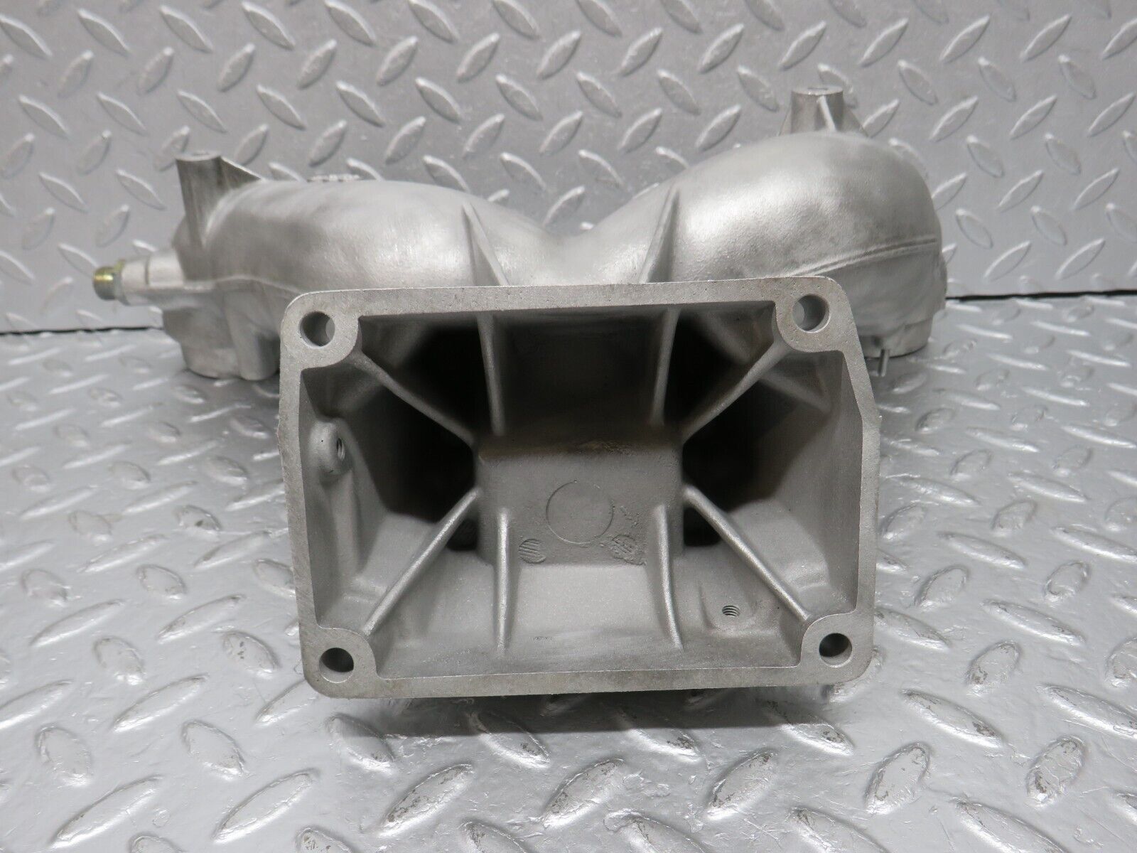 39442 Mercedes-Benz R129 320SL Coupe Air Intake Manifold 1041414801