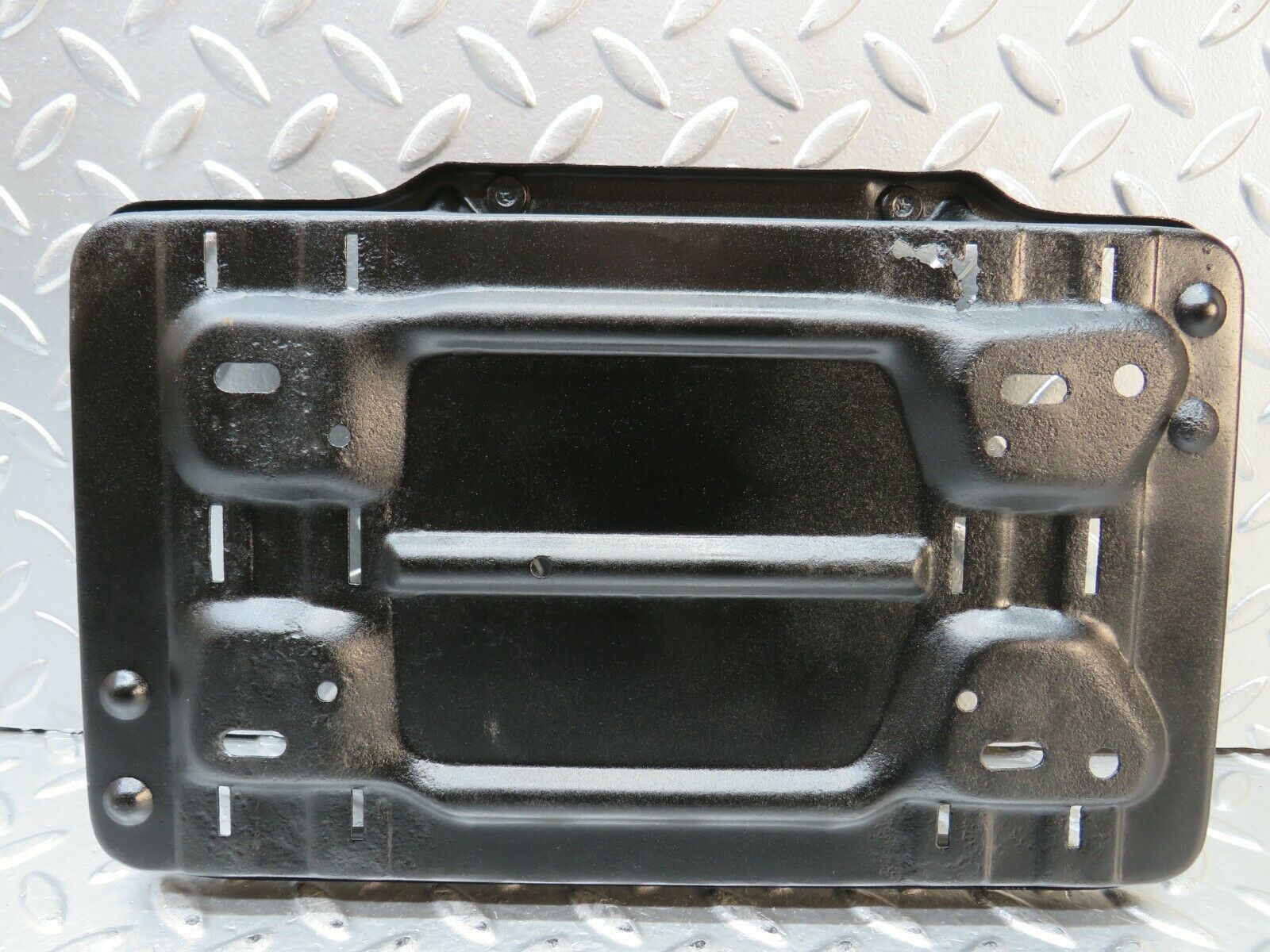 22857 Mercedes-Benz C107 450SLC Coupe Battery Tray