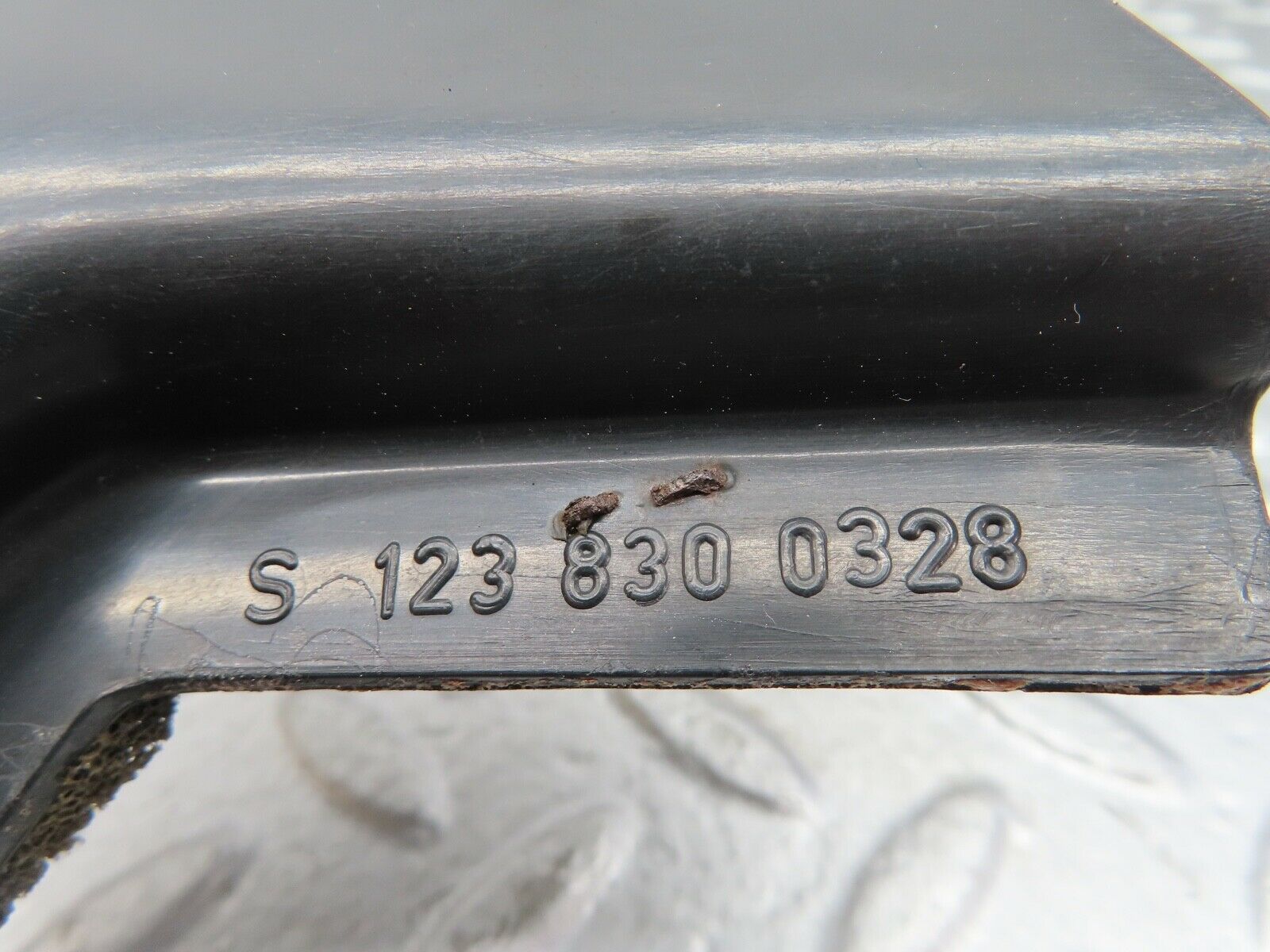 18132 Mercedes-Benz W123 200 Water Drain Left Side 1238300328