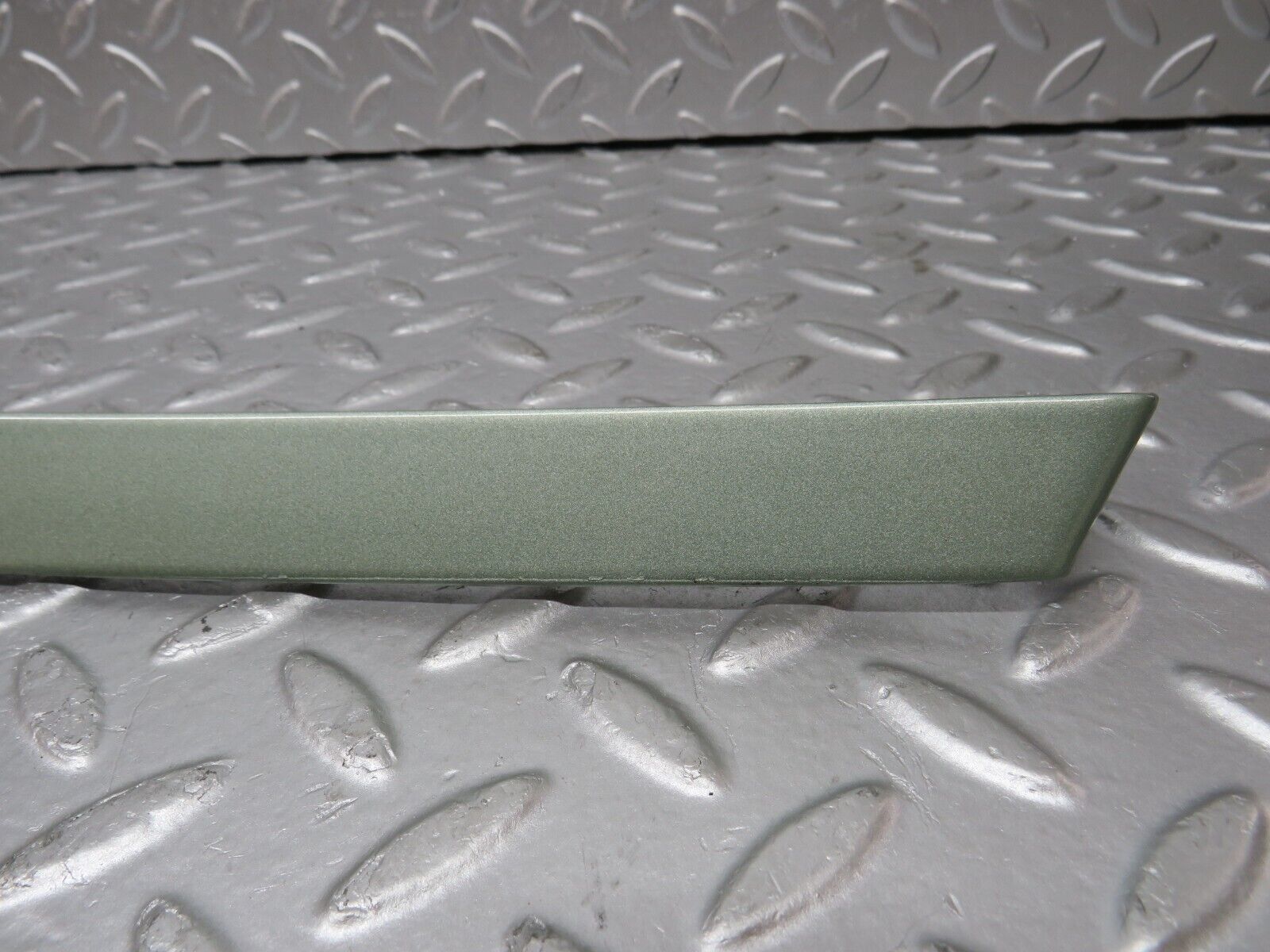 33968 Mercedes-Benz W124 260E C Pillar Exterior Trim Right Side