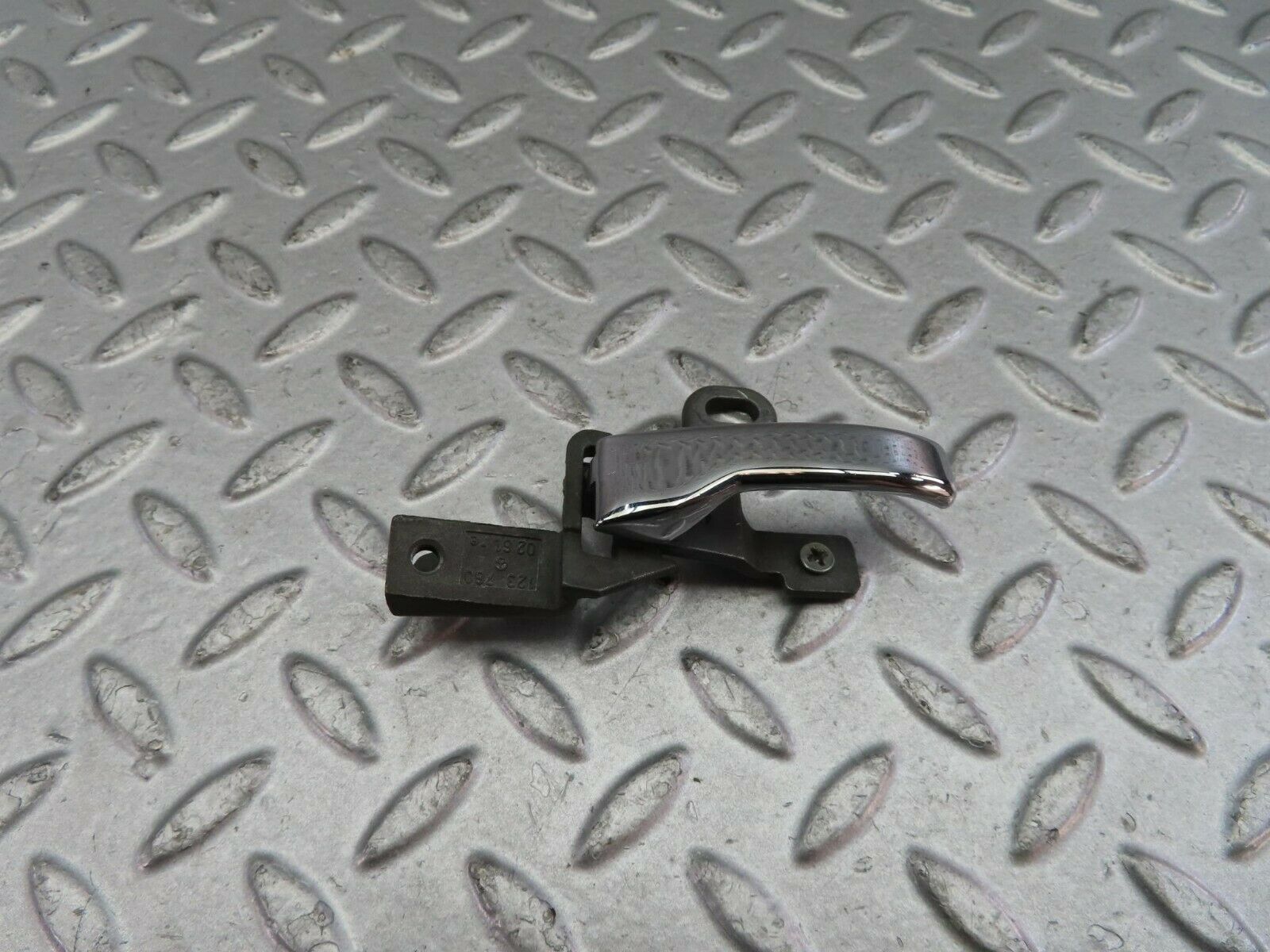 9544 Mercedes-Benz C123 280CE Coupe Chrome Door Handle Right Side 1237600261