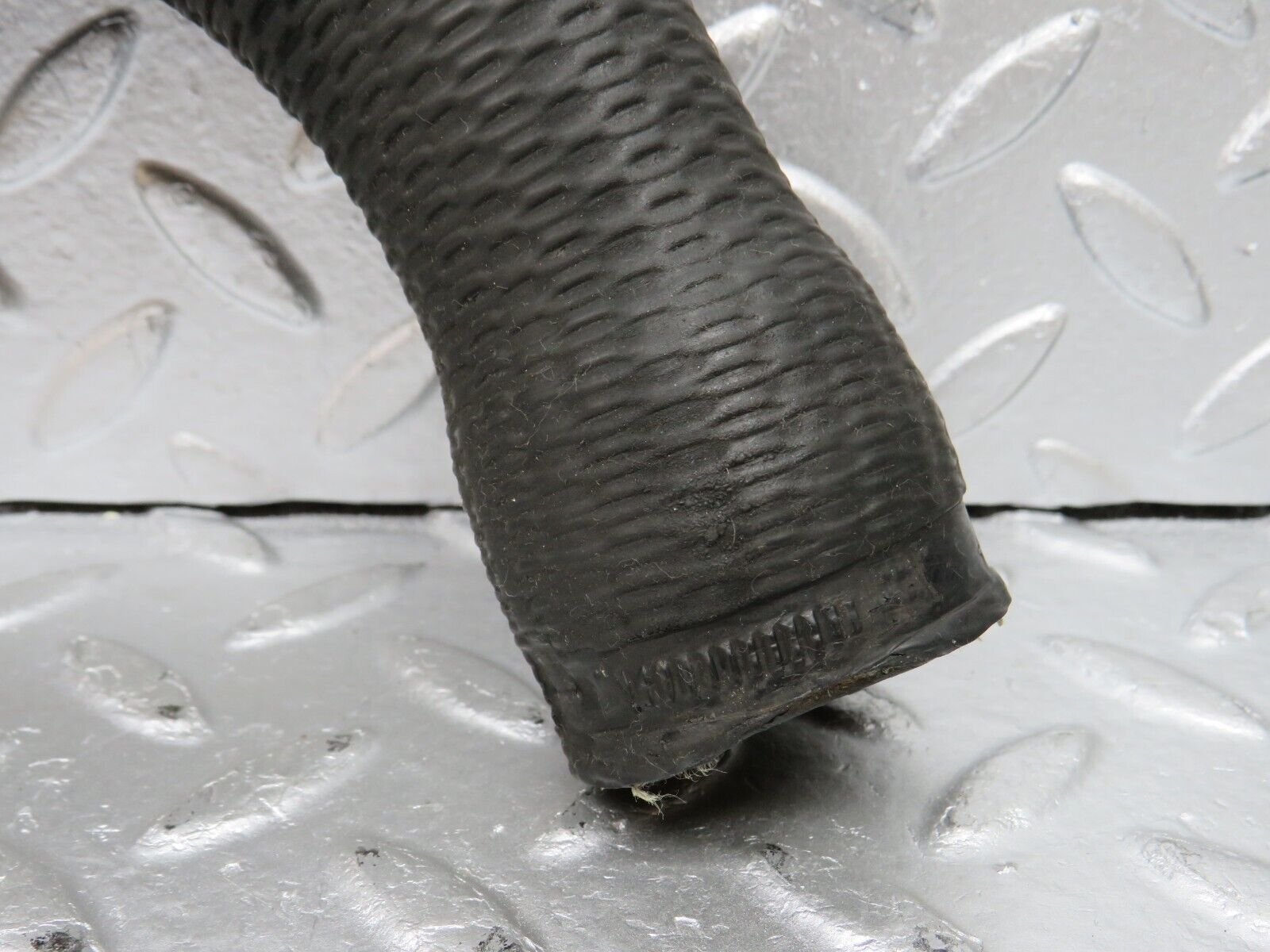 33289 Mercedes-Benz W202 C180 Coolant Upper Hose Pipe 2025010882