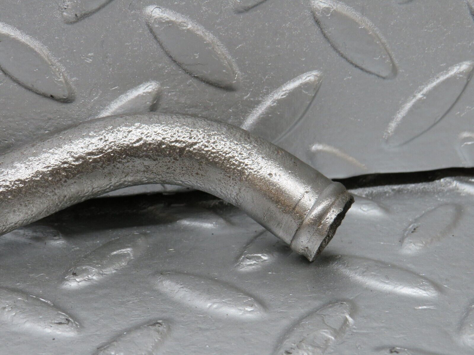 40449 Mercedes-Benz W110 230 Coolant Pipe