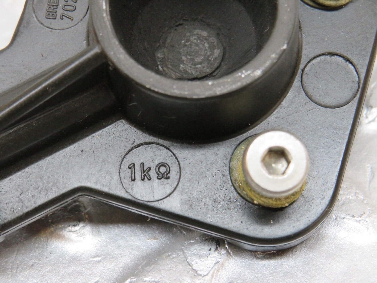 34187 Mercedes-Benz W124 260E Ignition Distributor Rotor BREMI7023