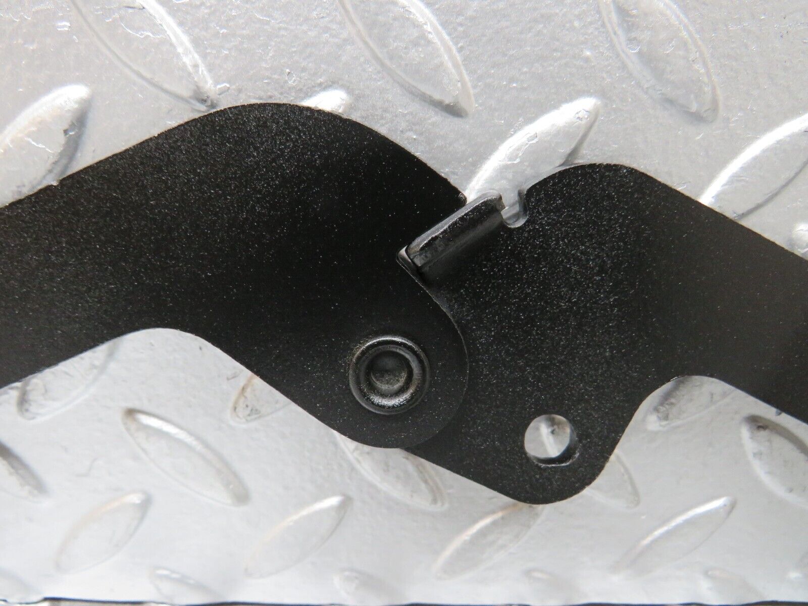 23835 Mercedes-Benz C107 450SLC Coupe Bonnet Hinge Left Side