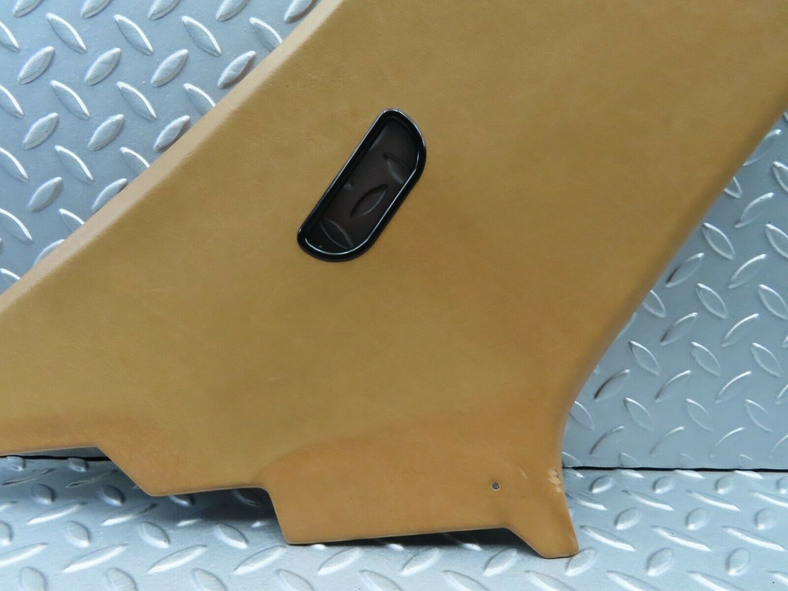 6172 Mercedes-Benz W126 380SE C Pillar Cover Left Side 1266950344