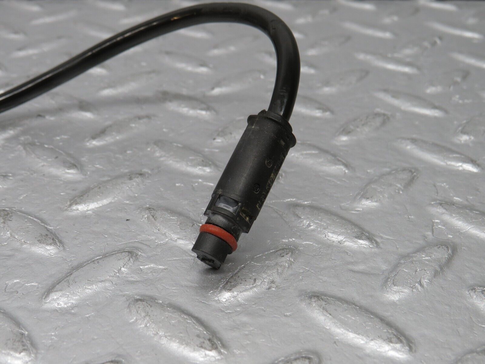 38576 Mercedes-Benz R129 280SL Coupe Suspension Roll Bar Cable 1295400409