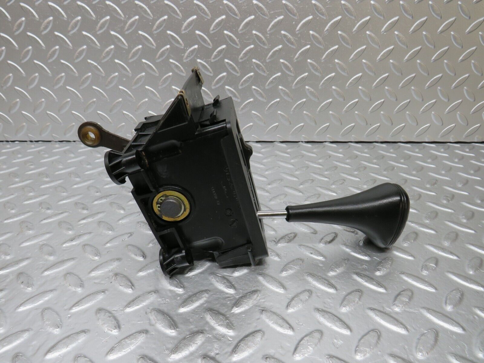 29314 Mercedes-Benz W124 230E Automatic Gear Shift Selector 1242670405