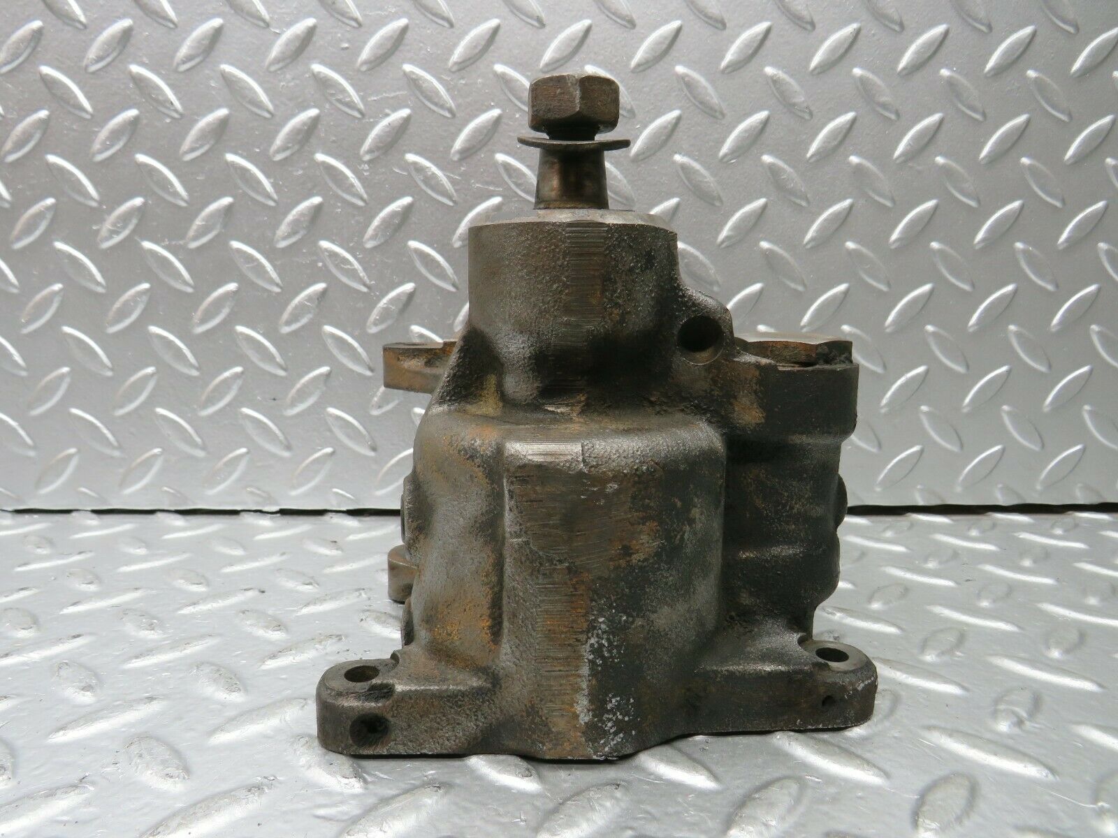 22885 Mercedes-Benz C107 450SLC Coupe Power Steering Pump 1164601780