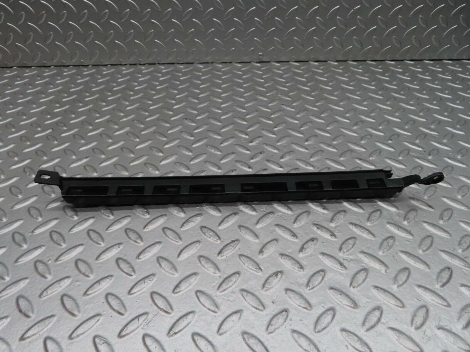 14995 Mercedes-Benz W140 S320 Headlight Lower Trim Left Side 1408260377