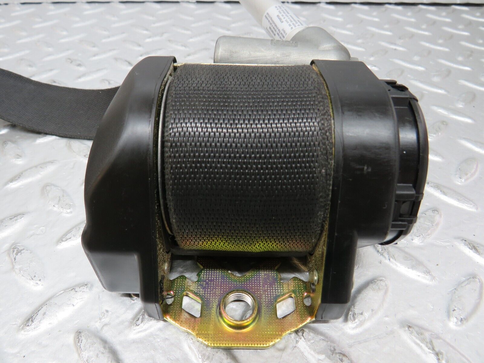 25984 Mercedes-Benz W124 280E Seat Belt Front Right 1248600686