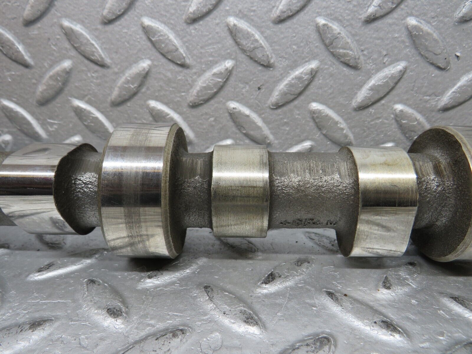 37632 Mercedes-Benz W109 300SEL Camshaft Right Side 1160513101