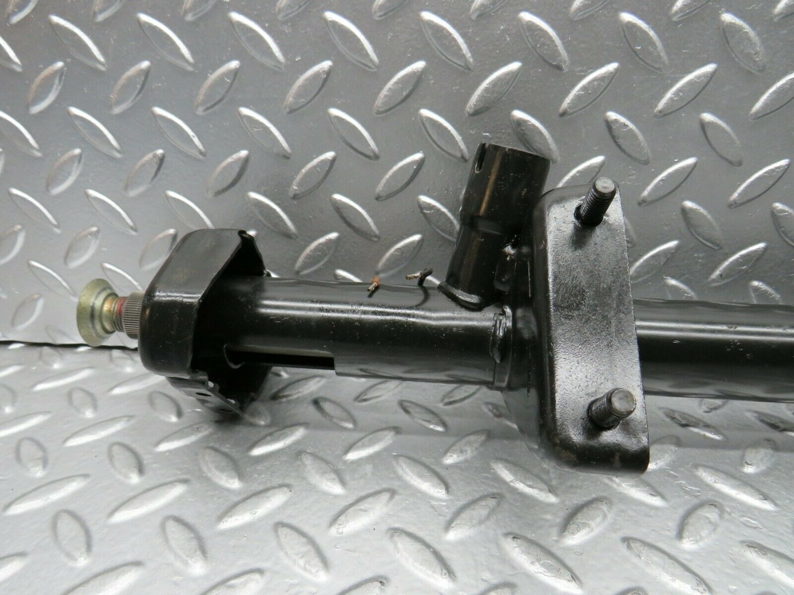 22948 Mercedes-Benz C123 230CE Coupe Steering Column