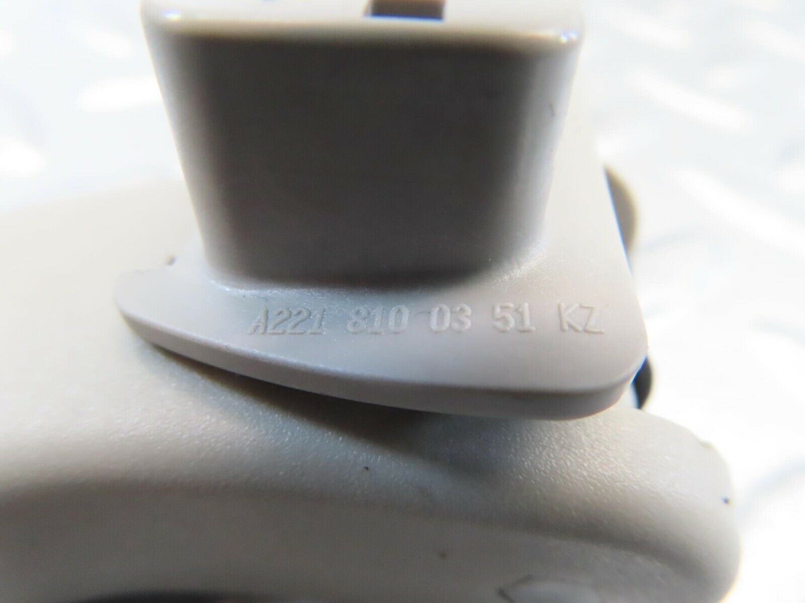 11080 Mercedes-Benz W221 S320 Interior Roof Grab Handle Set