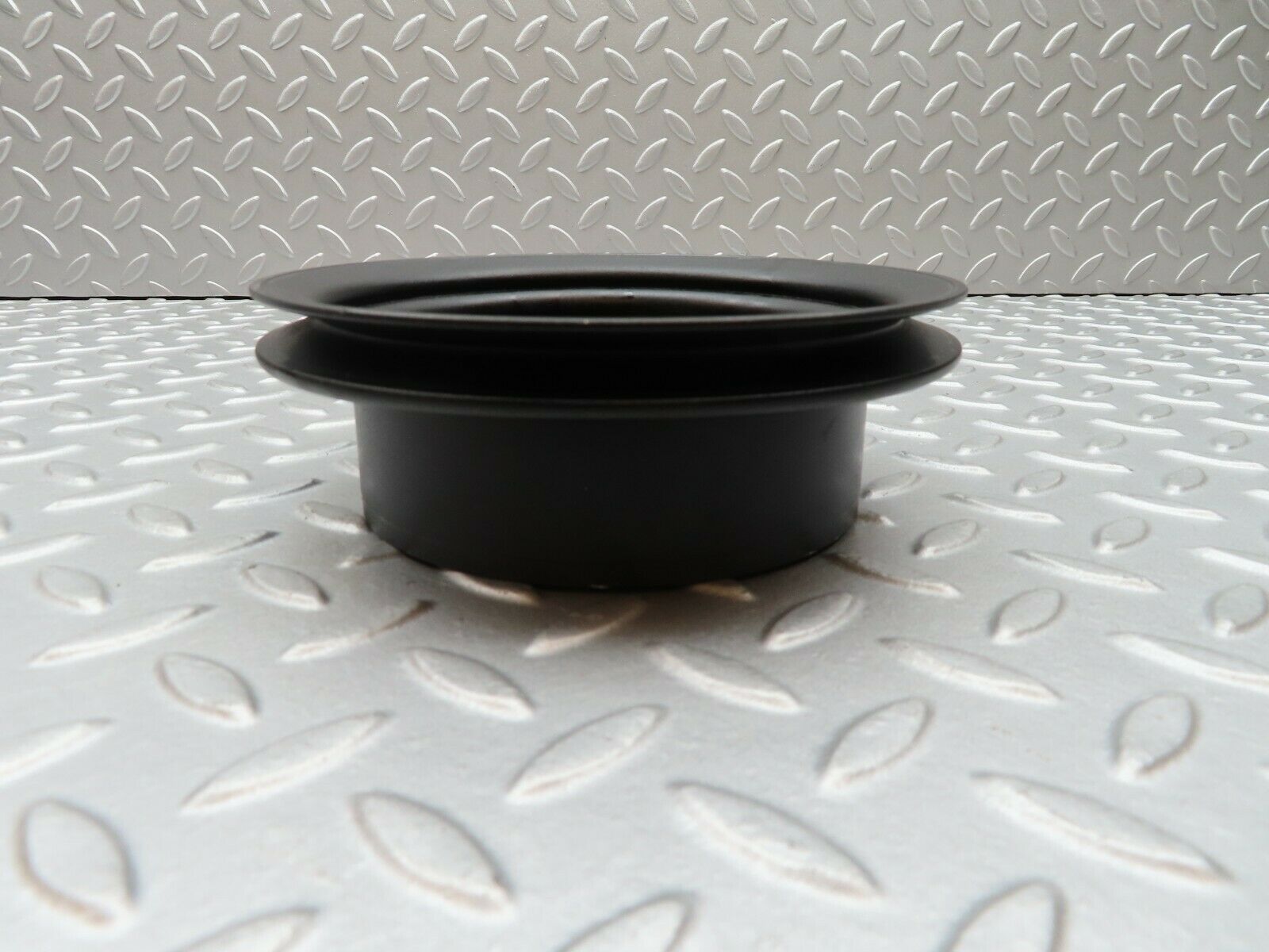 3867 Mercedes-Benz S123 200T Wagon Water Pump Pulley 1022000505