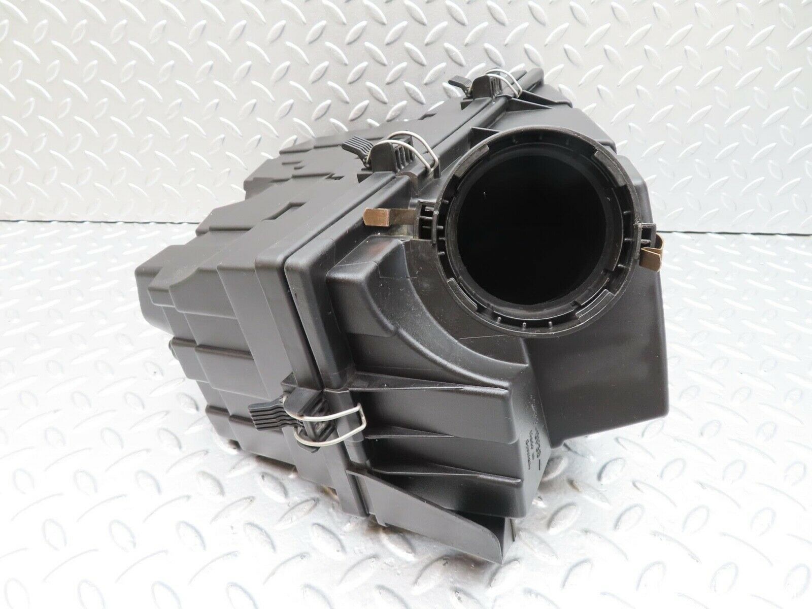 15025 Mercedes-Benz W140 S320 Air Filter Box Housing 1040900401