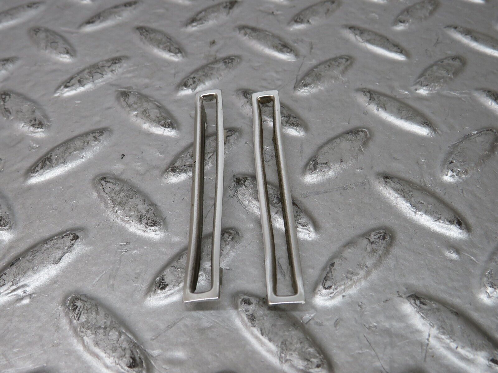 26180 Mercedes-Benz W116 450SE Dashboard Chrome Trim Pair