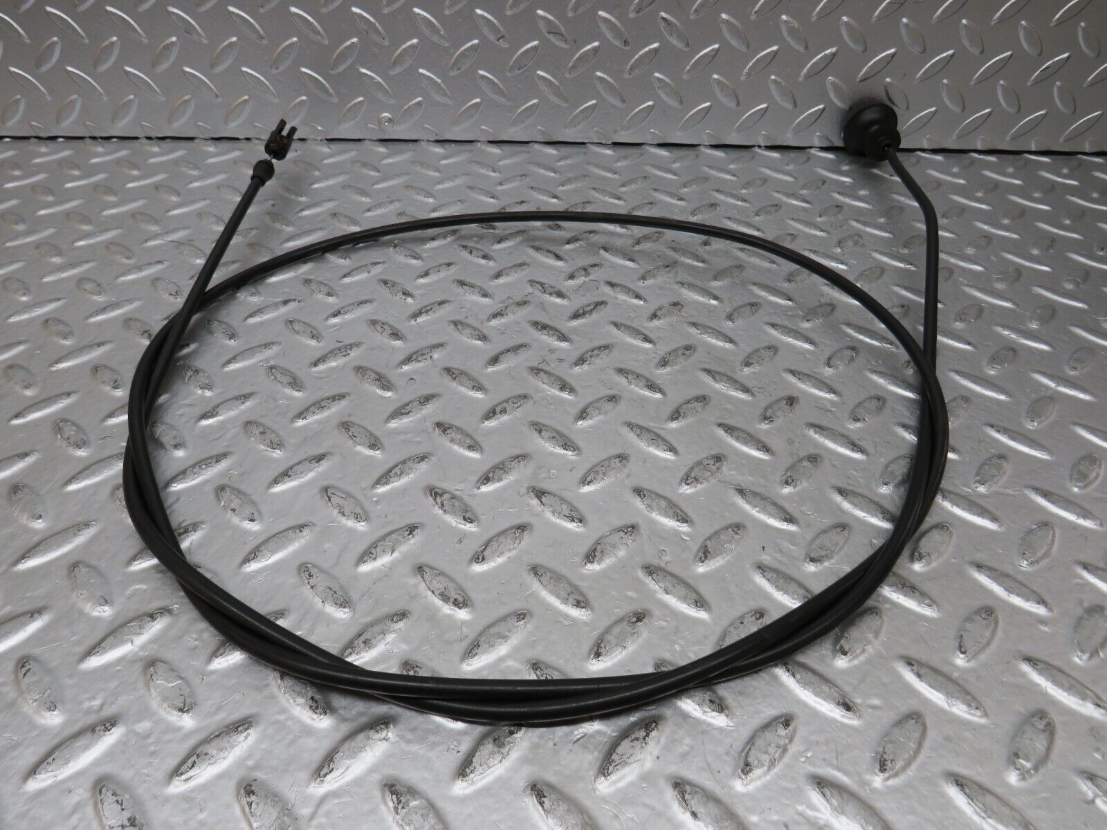 26599 Mercedes-Benz C124 220CE Coupe Bonnet Release Cable 1239970681