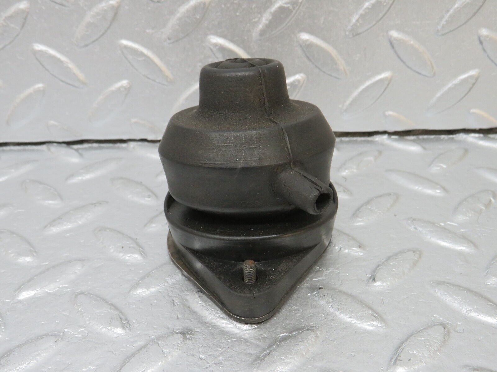 40308 Mercedes-Benz W110 230 Windscreen Washer Foot Pump