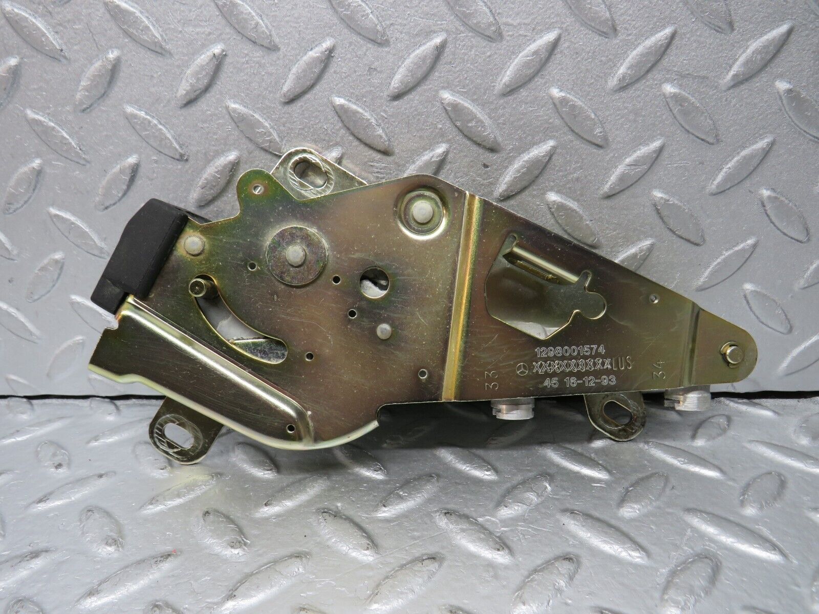 38352 Mercedes-Benz R129 280SL Coupe Roof Lock Left Side 1298001574