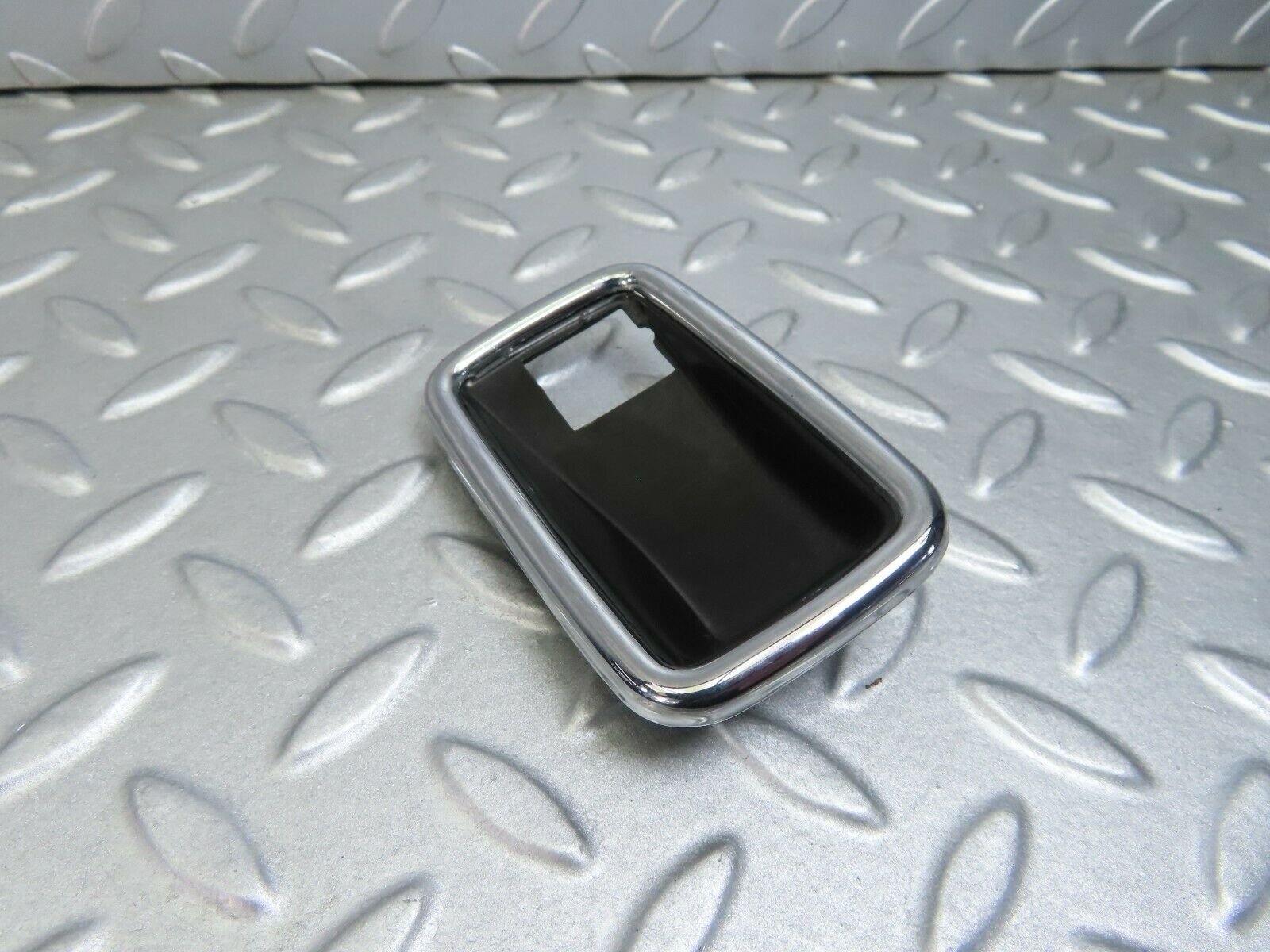 7903 Mercedes-Benz W115 220D Chrome Door Handle Surround Right 1087660611