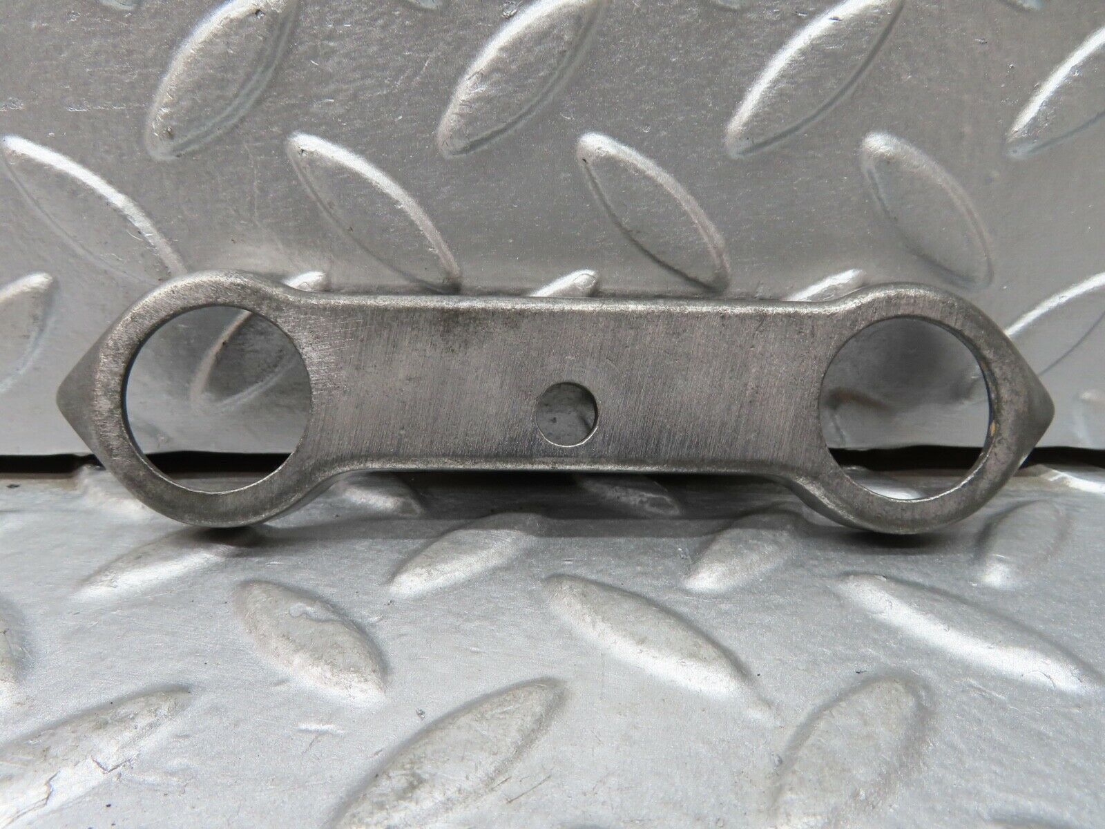 20364 Mercedes-Benz W114 280CE Coupe Fuel Injector Bracket 1300780341