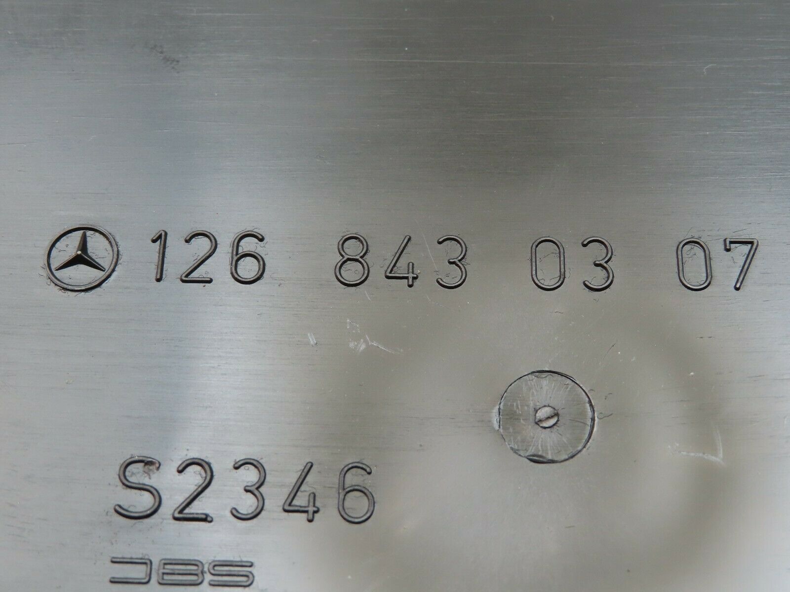 6065 Mercedes-Benz W126 380SE Rear Right Parcel Shelf Storage 1268430307