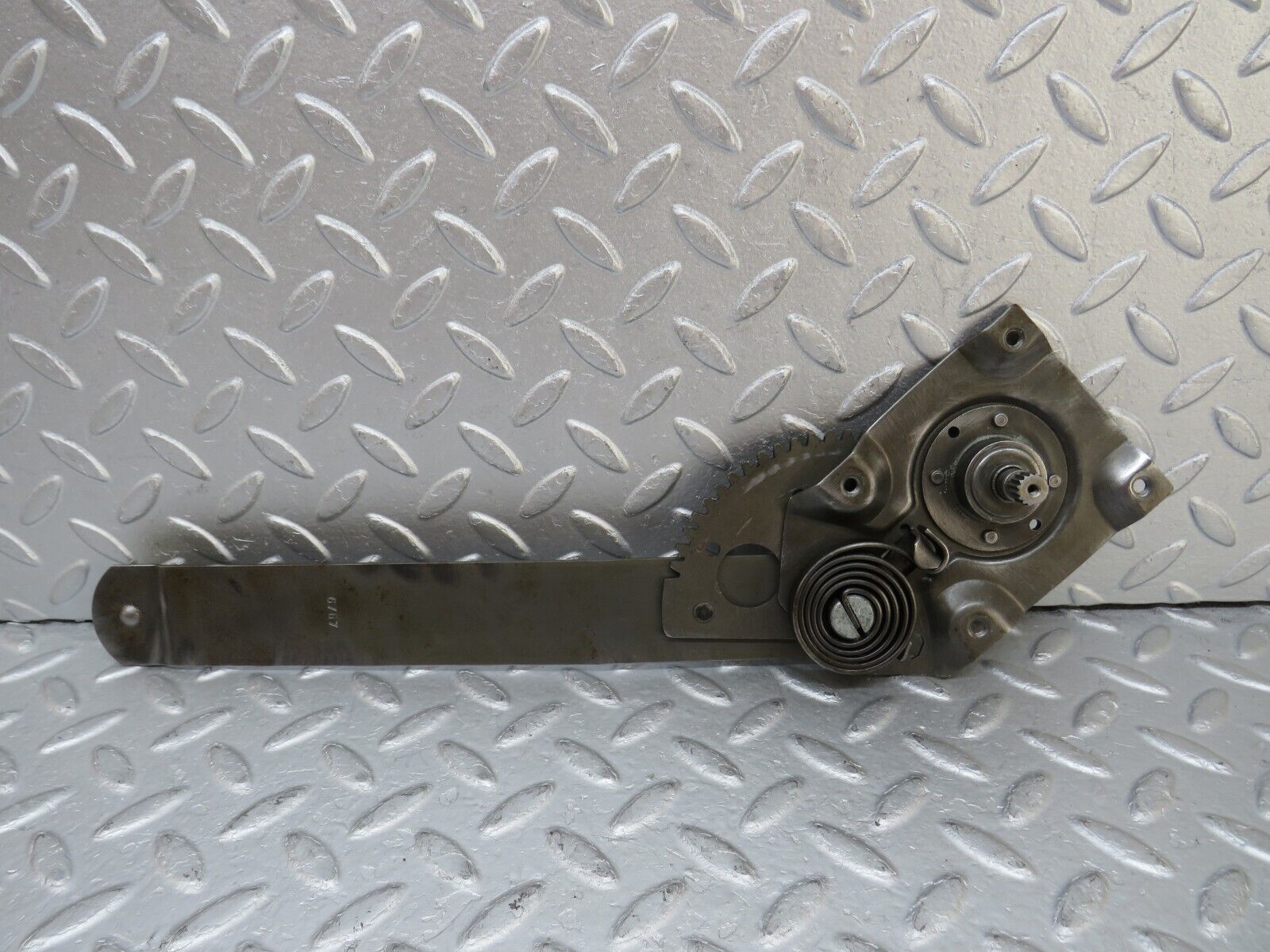 35759 Mercedes-Benz W108 Rear Left Manual Window Regulator