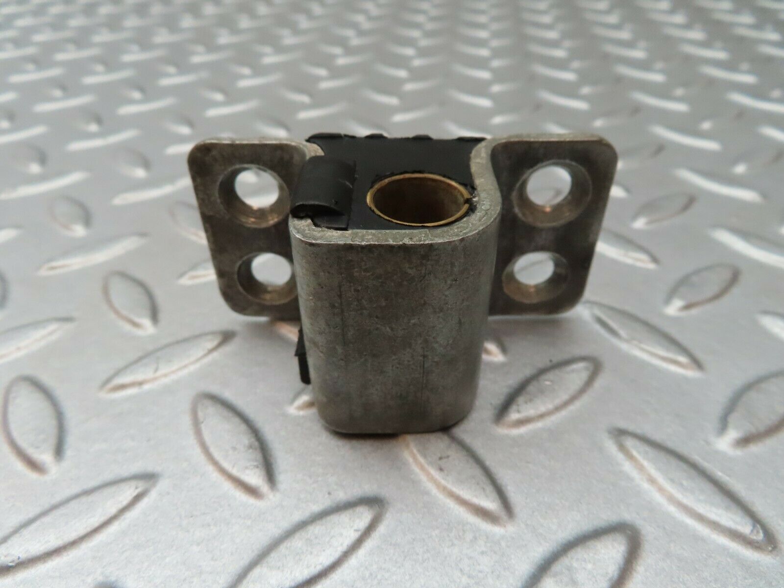 4492 Mercedes-Benz W123 230E Door Lock Latch Right Side