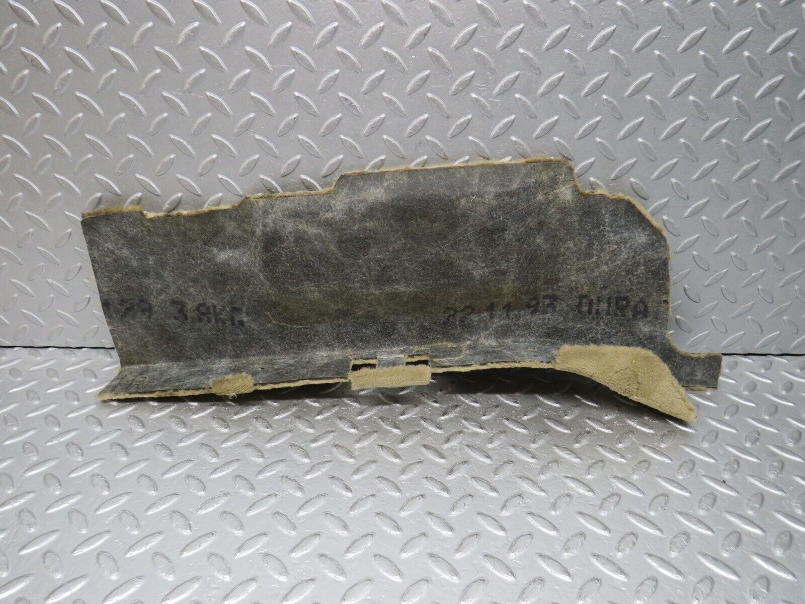 38381 Mercedes-Benz R129 280SL Coupe Rear Floor Cross Member Mat Carpet Beige