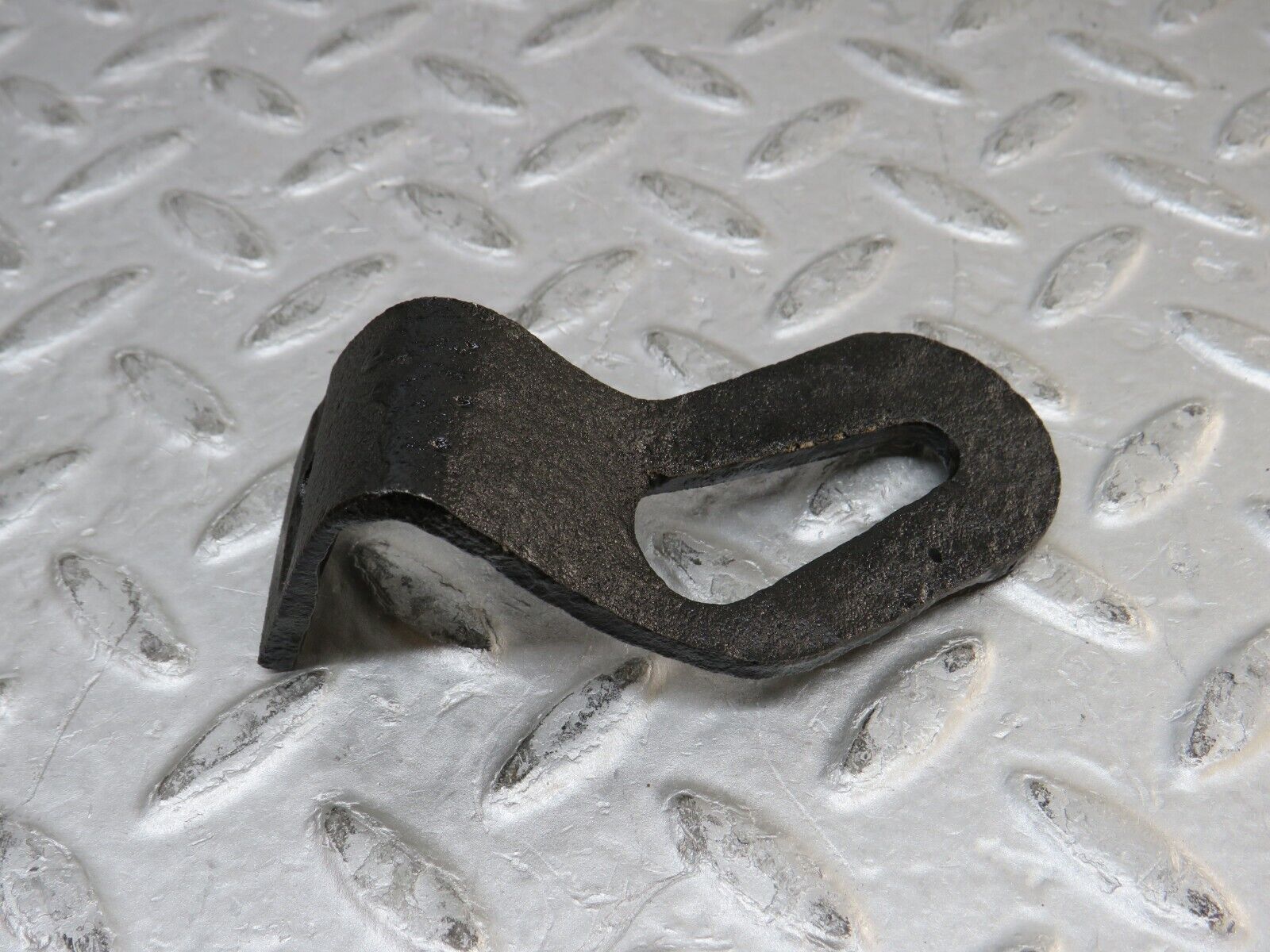 37360 Mercedes-Benz W109 300SEL Front Bumper Bracket Right Side