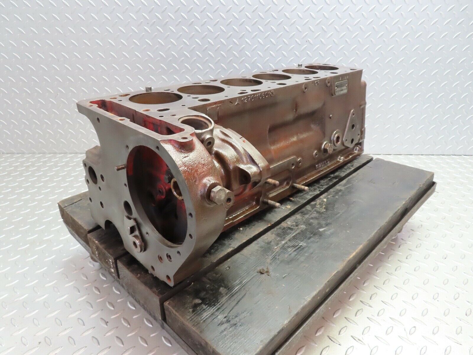 18487 Mercedes-Benz W111 220SE Coupe Engine Block 1270110601 M127.984