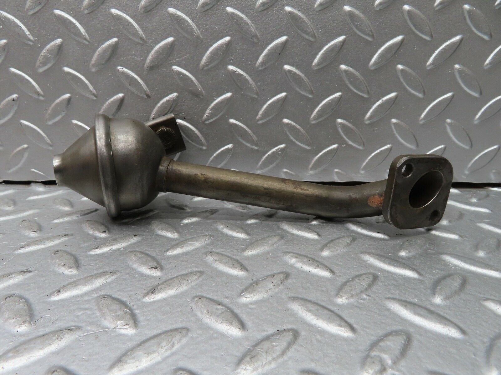 21320 Mercedes-Benz W123 230E Oil Pump Filter