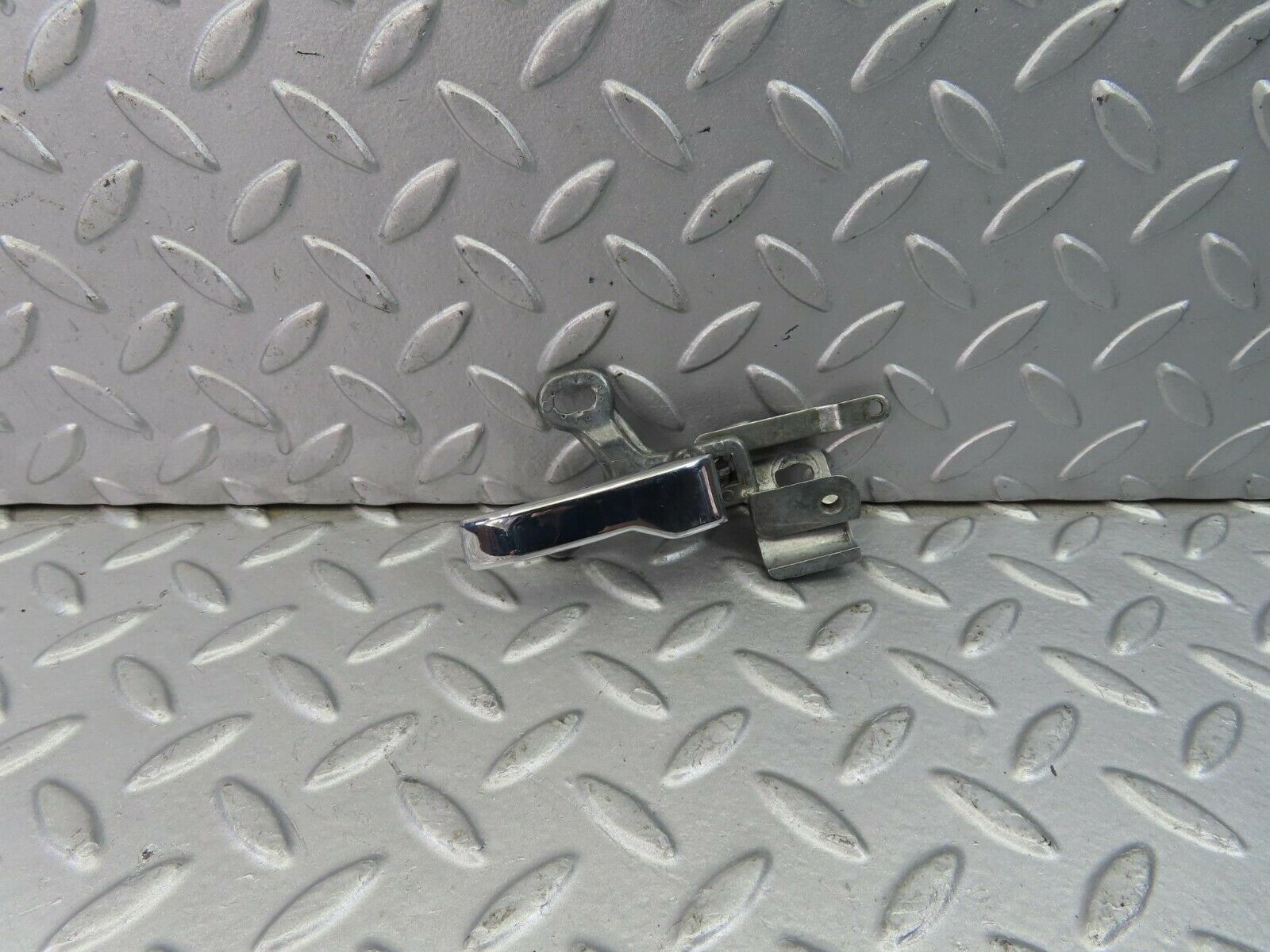 8987 Mercedes-Benz W115 Left Interior Door Handle Chrome 1157660119